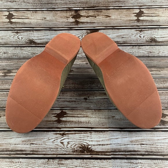 1901 Tucker Plain Toe Derby Dress Shoes - Picture 6 of 6